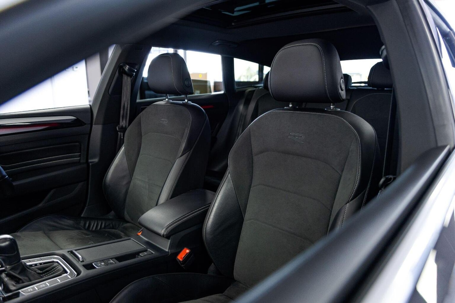 Used Volkswagen Arteon 2022 for sale - 75962740: Photo 4