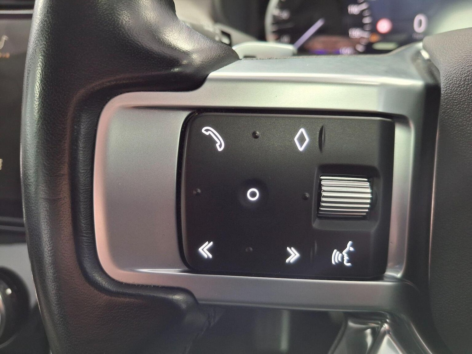 Used Land Rover Discovery 2023 for sale - 77595443: Photo 24