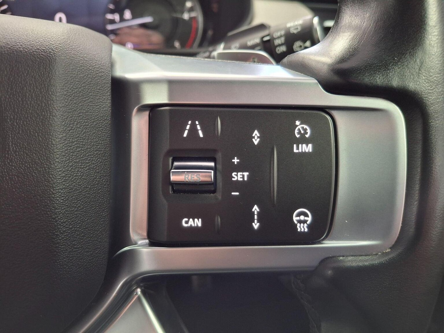 Used Land Rover Discovery 2023 for sale - 77595443: Photo 25