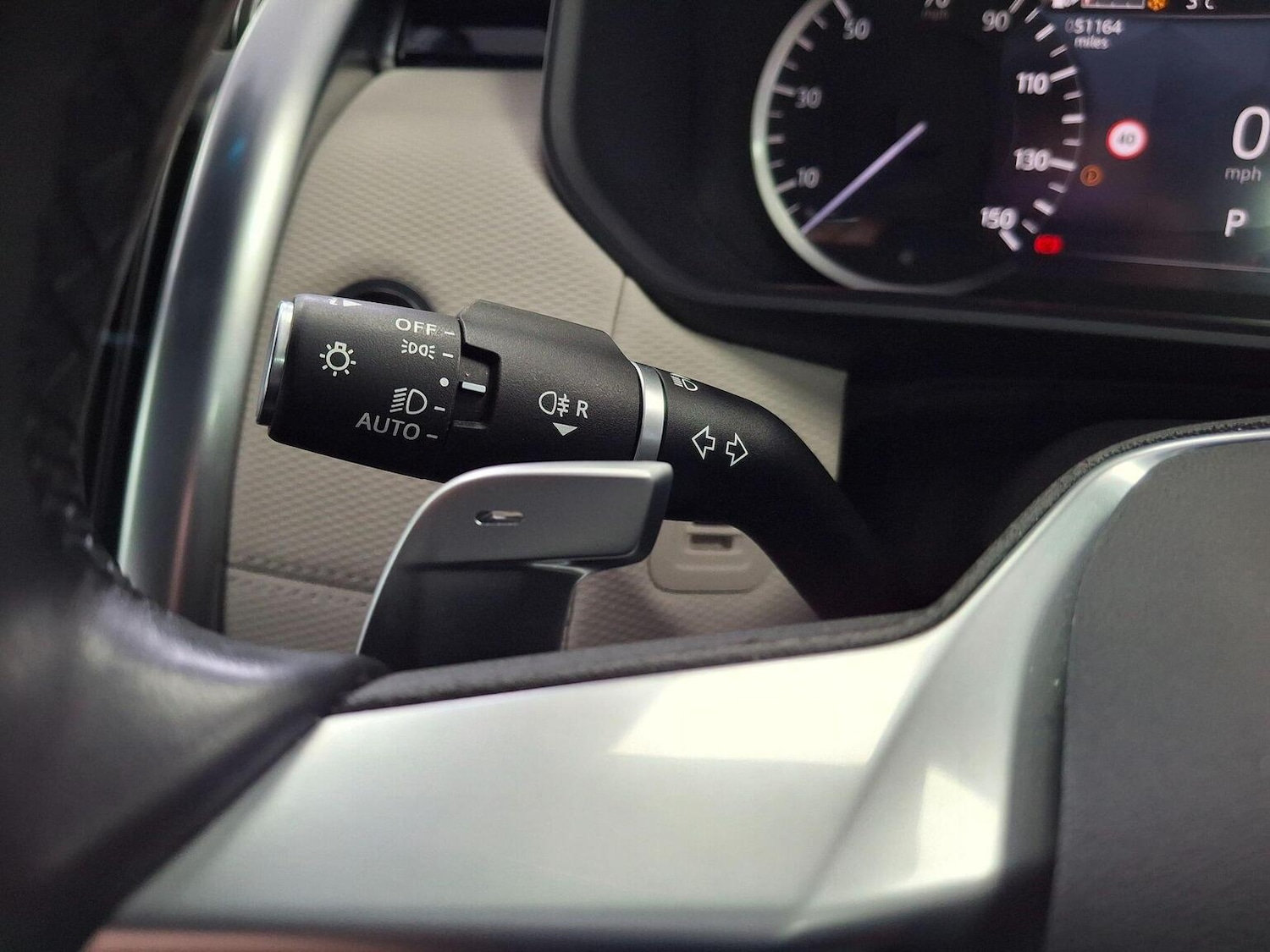 Used Land Rover Discovery 2023 for sale - 77595443: Photo 31