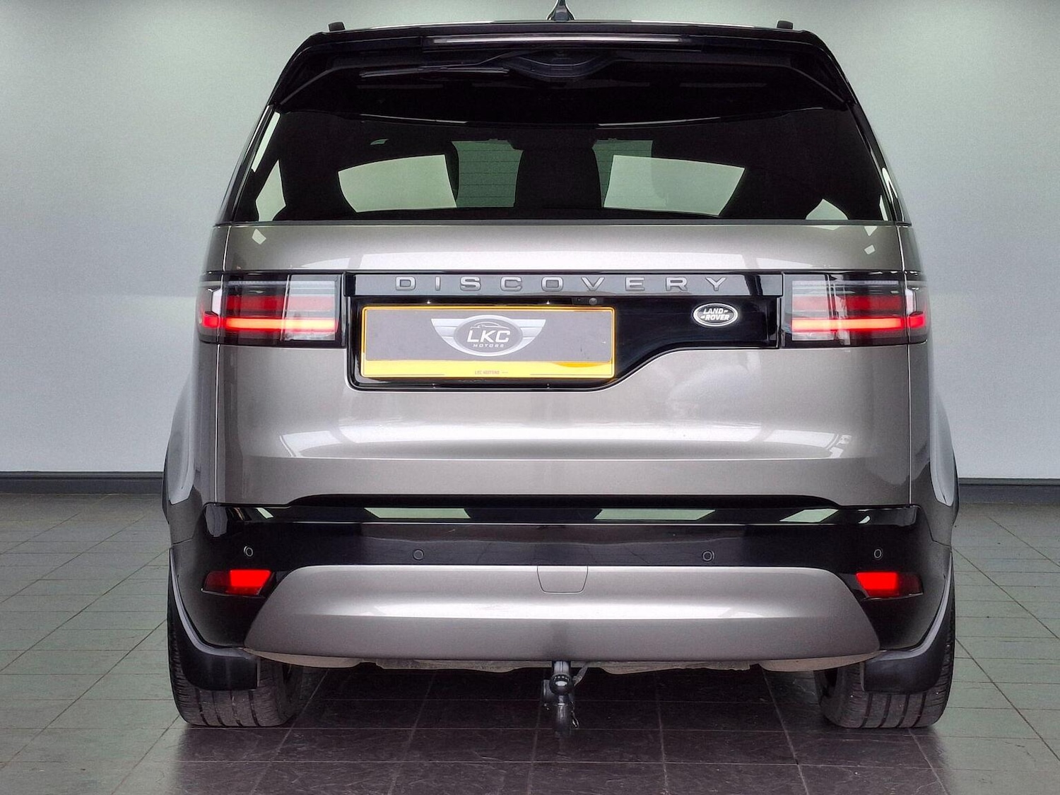 Used Land Rover Discovery 2023 for sale - 77595443: Photo 36