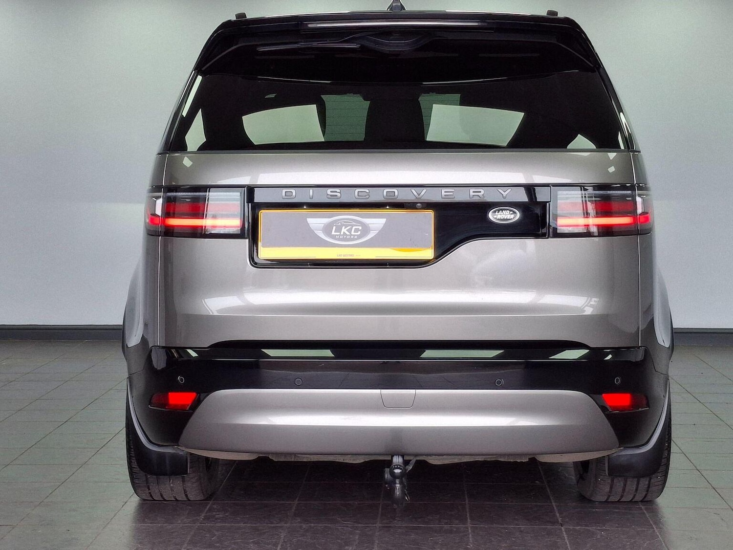 Used Land Rover Discovery 2023 for sale - 77595443: Photo 40