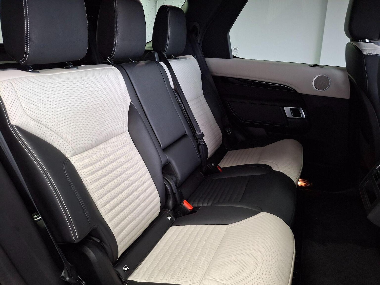 Used Land Rover Discovery 2023 for sale - 77595443: Photo 59