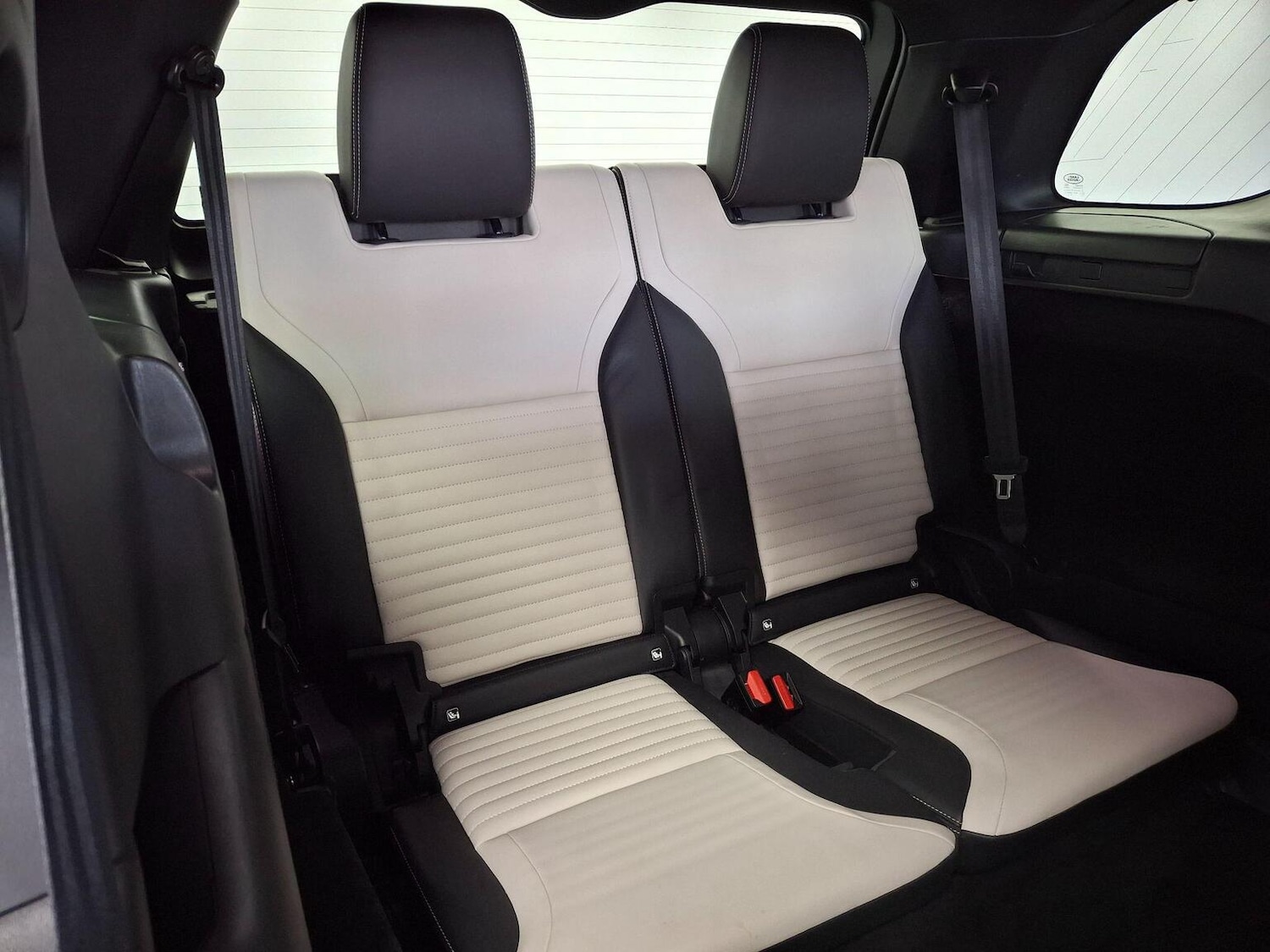 Used Land Rover Discovery 2023 for sale - 77595443: Photo 60