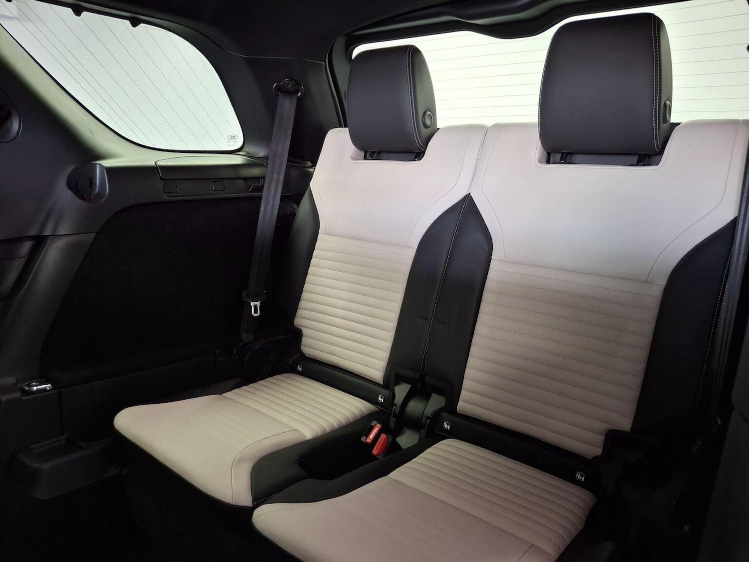 Used Land Rover Discovery 2023 for sale - 77595443: Photo 65