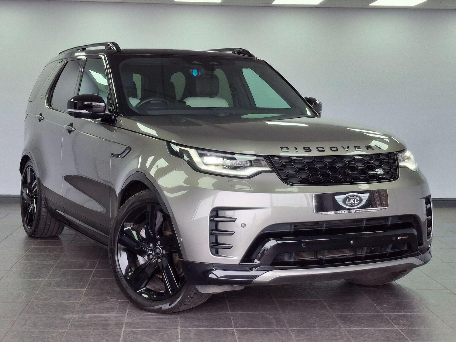 Used Land Rover Discovery 2023 for sale - 77595443: Photo 84