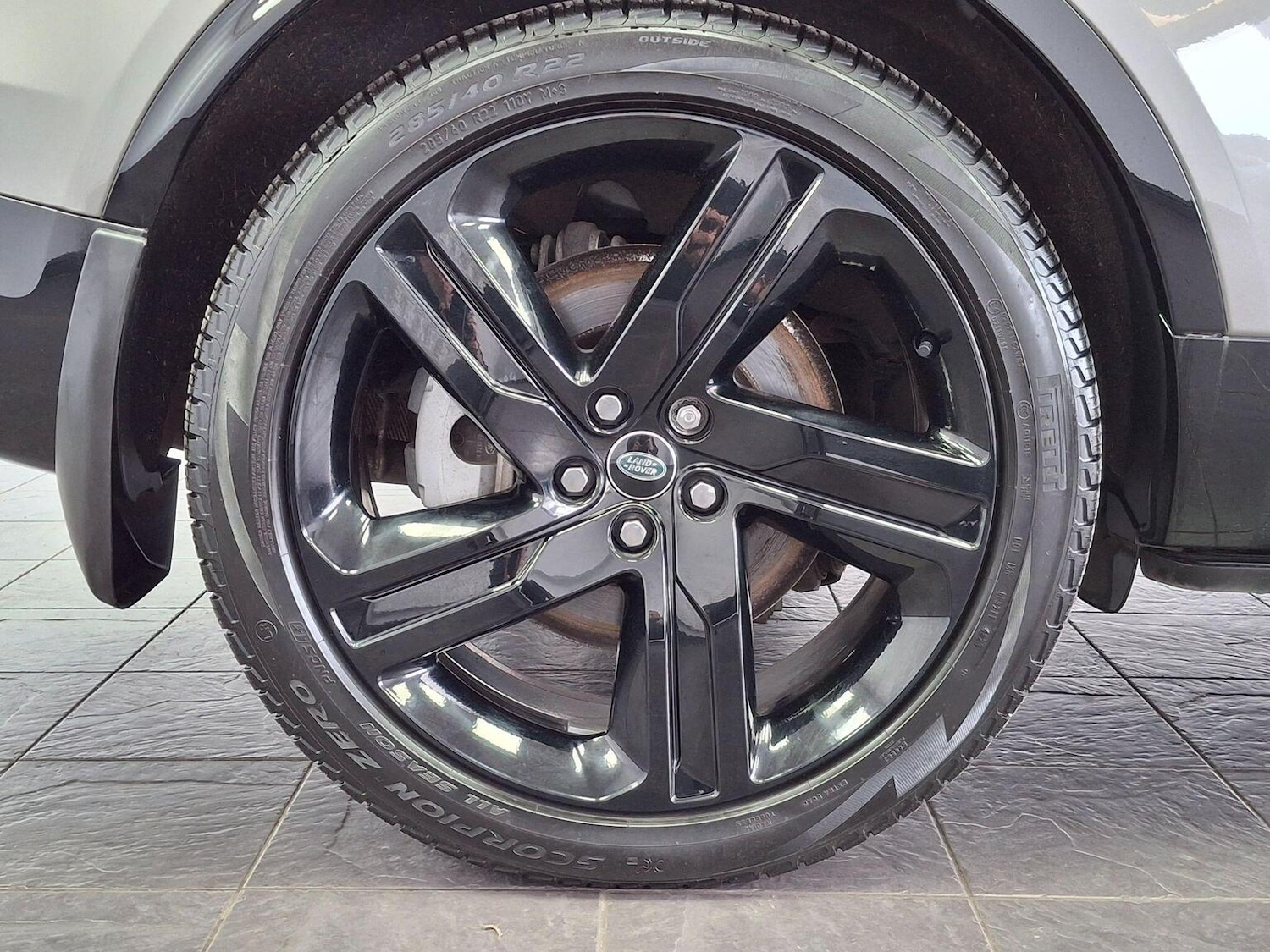 Used Land Rover Discovery 2023 for sale - 77595443: Photo 87