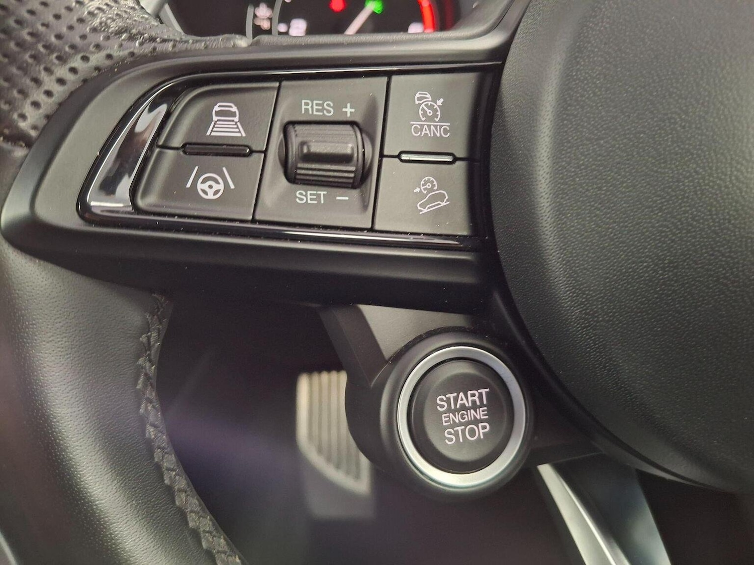 Used Alfa Romeo Stelvio 2021 for sale - 76376885: Photo 11