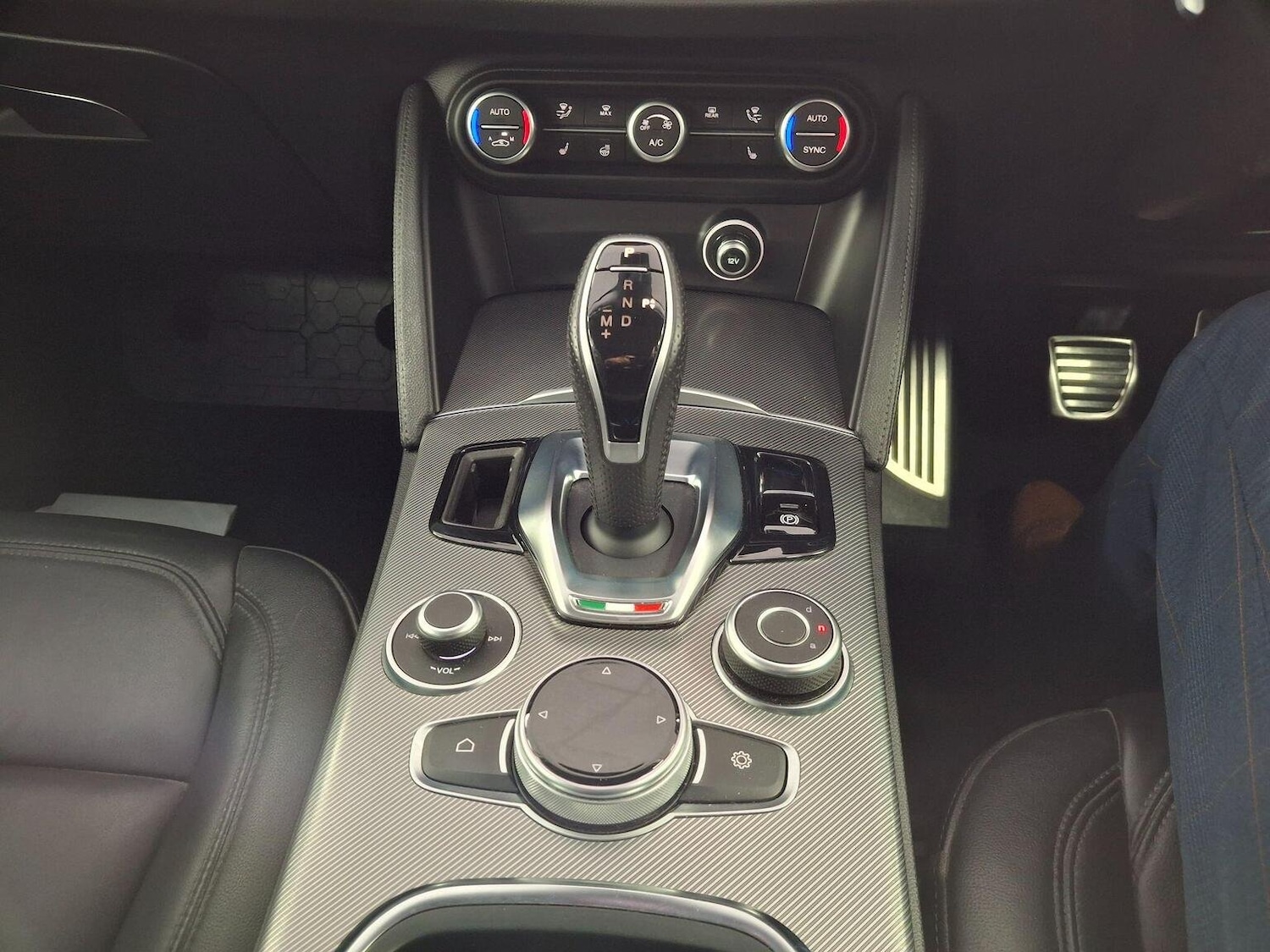 Used Alfa Romeo Stelvio 2021 for sale - 76376885: Photo 13