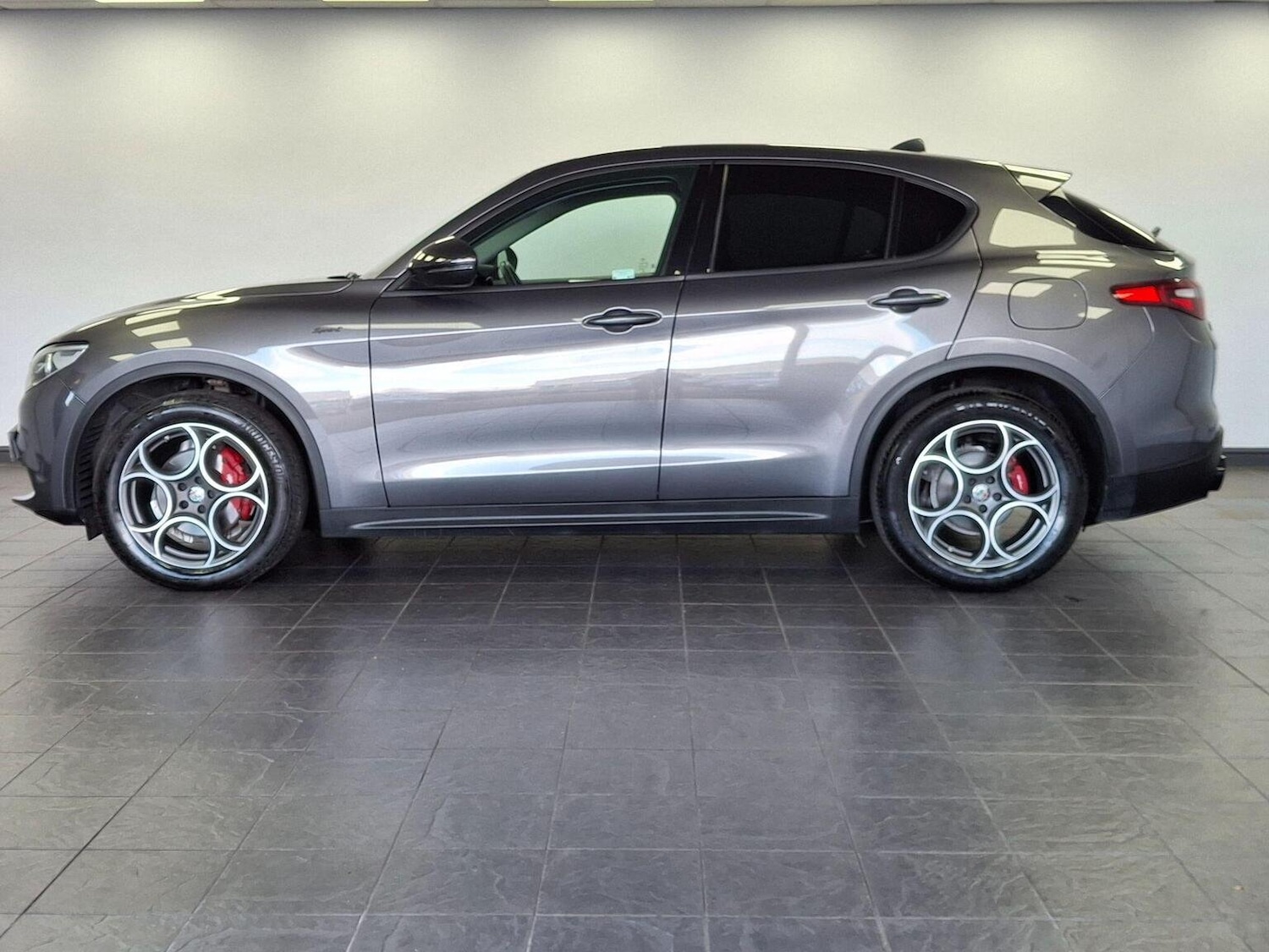 Used Alfa Romeo Stelvio 2021 for sale - 76376885: Photo 7