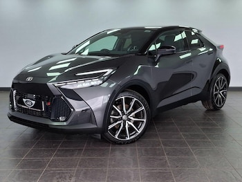 Used Toyota C-HR 2024 for sale - 78300402: Photo