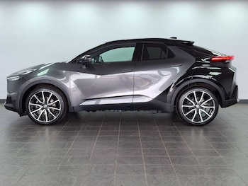 Used Toyota C-HR 2024 for sale - 78300402: Photo
