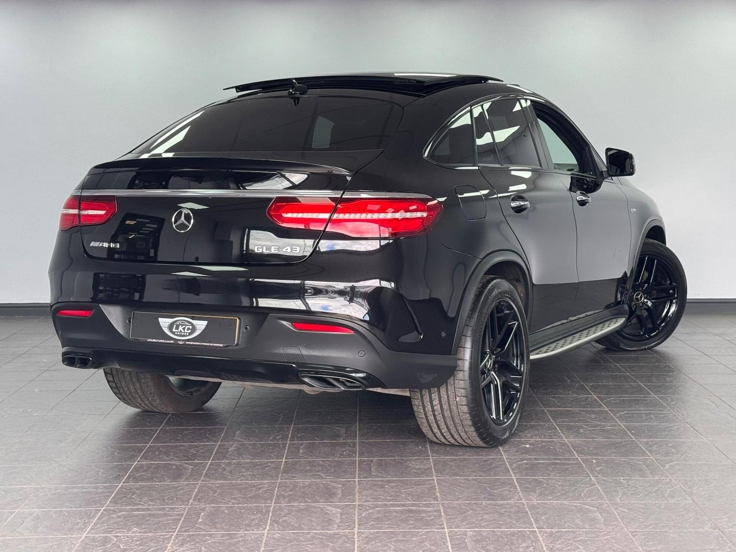 Used Mercedes-Benz GLE 2017 for sale - 76794579: Photo 15