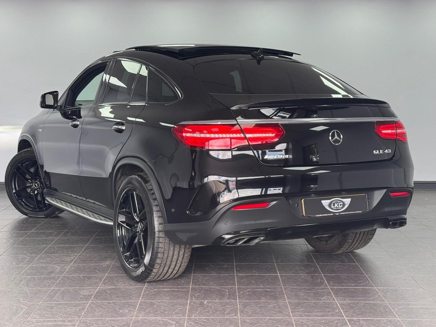 Used Mercedes-Benz GLE 2017 for sale - 76794579: Photo 16