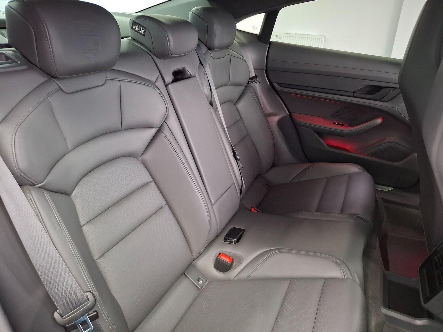 Used Porsche Taycan 2022 for sale - 77636991: Photo 22