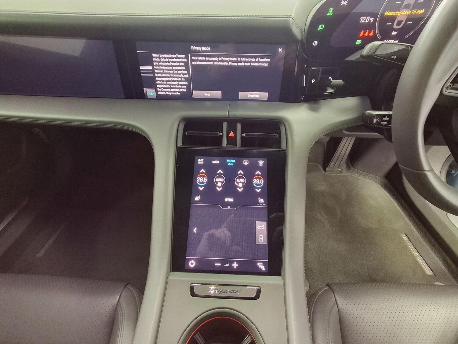 Used Porsche Taycan 2022 for sale - 77636991: Photo 40