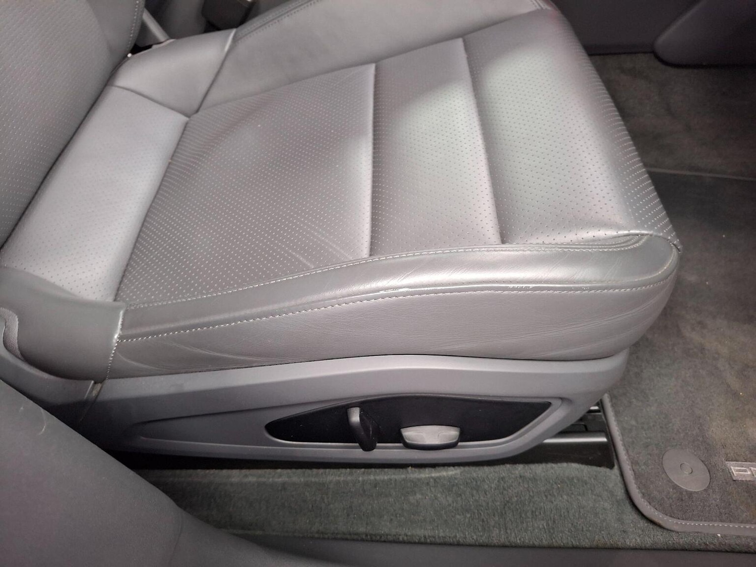 Used Porsche Taycan 2022 for sale - 77636991: Photo 63