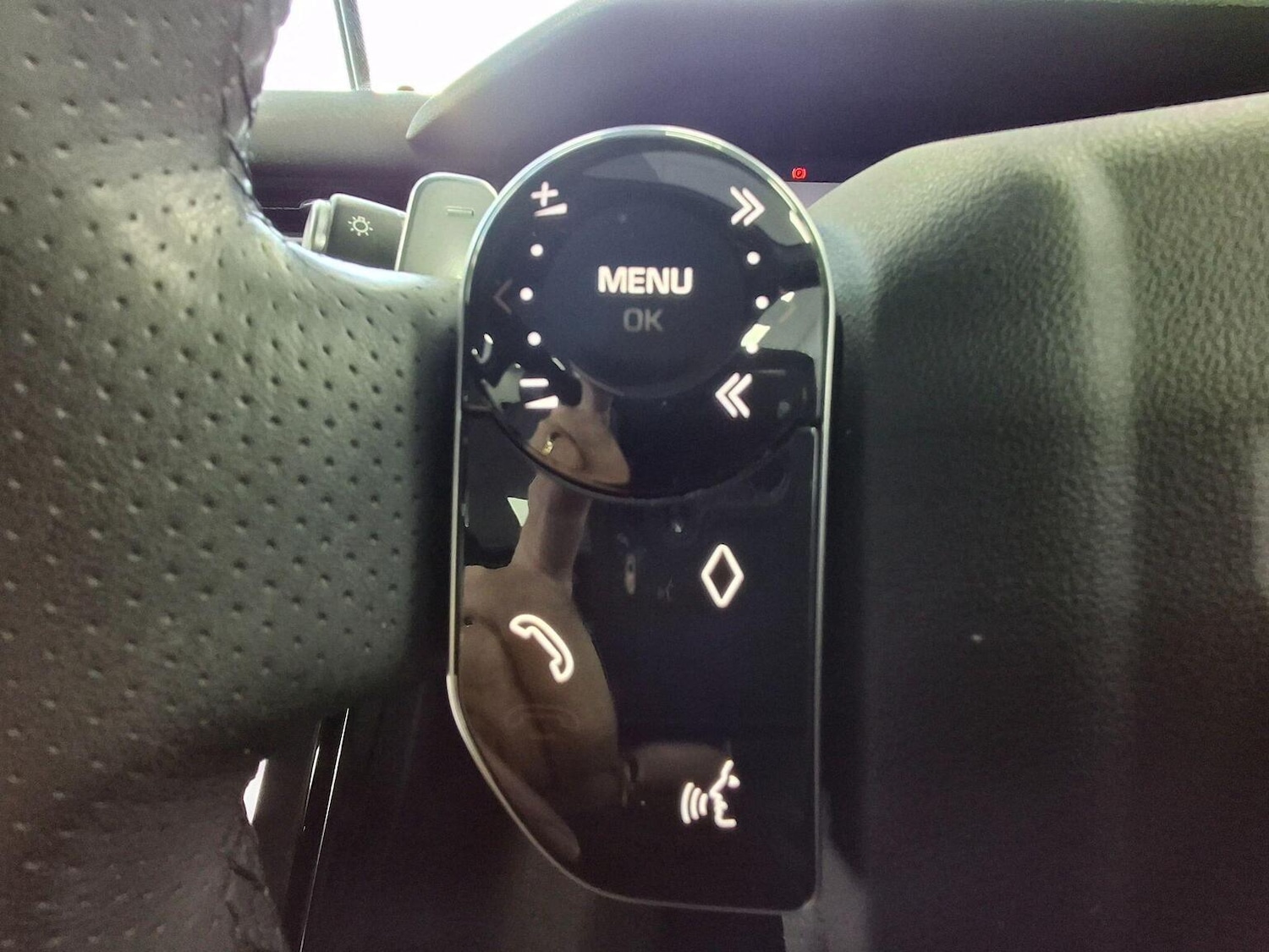 Used Land Rover Range Rover Velar 2020 for sale - 77080819: Photo 11