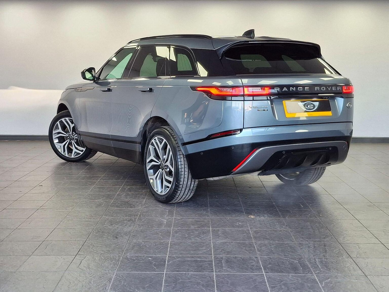 Used Land Rover Range Rover Velar 2020 for sale - 77080819: Photo 17
