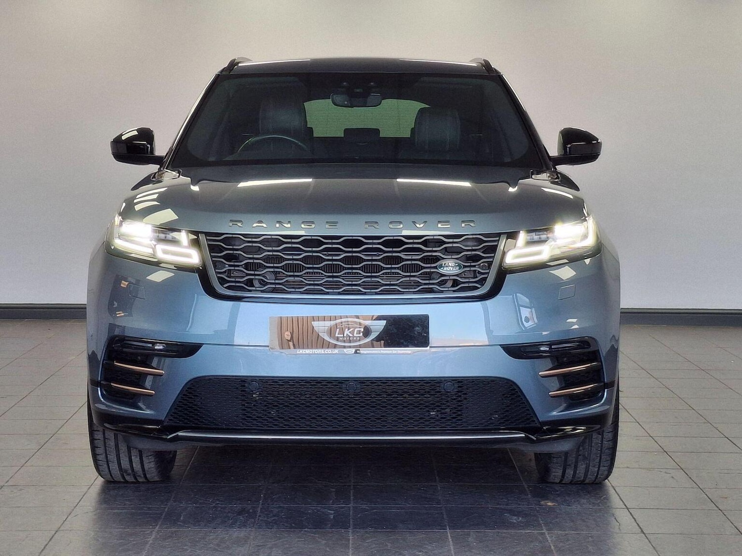 Used Land Rover Range Rover Velar 2020 for sale - 77080819: Photo 3