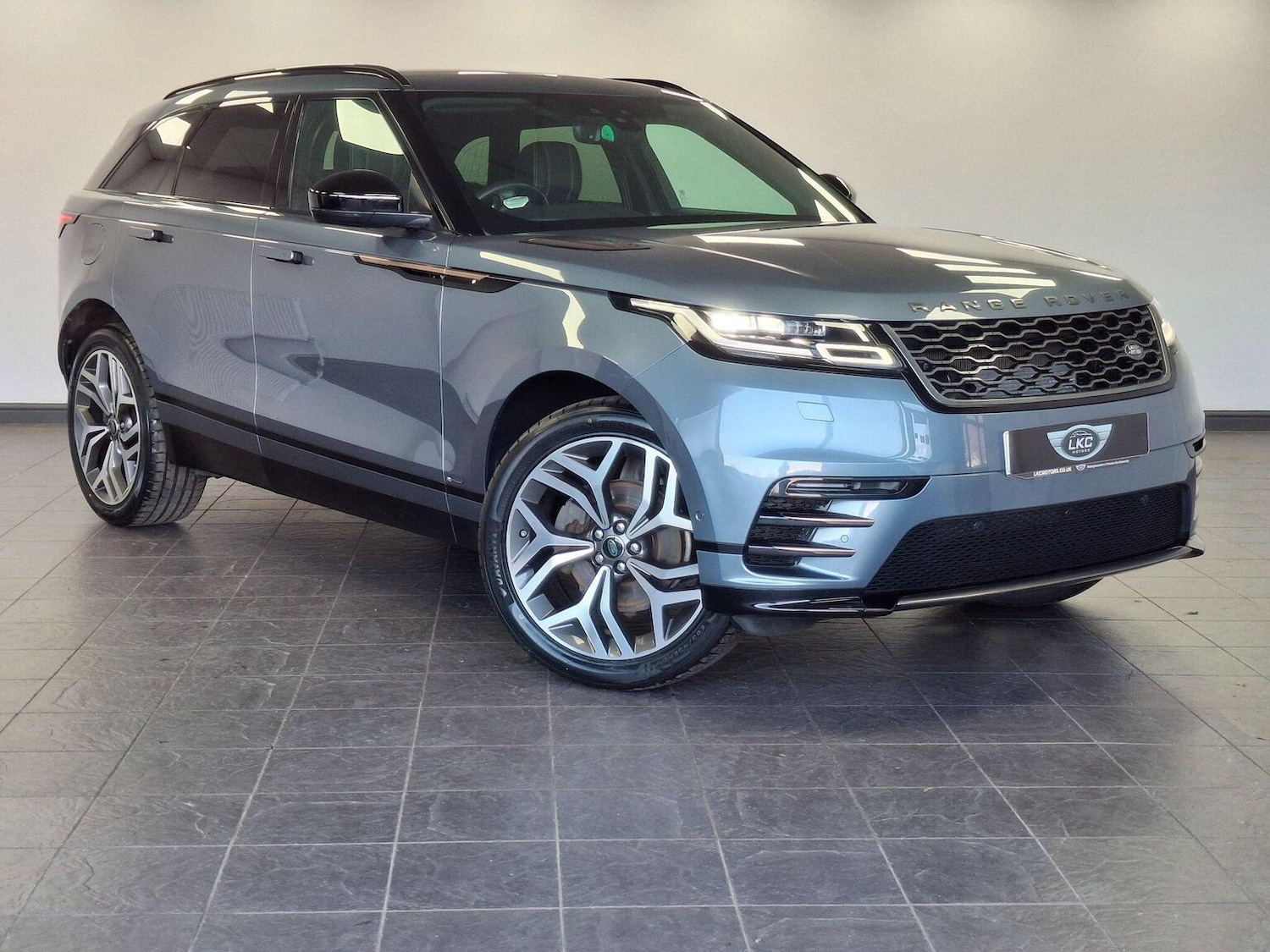 Used Land Rover Range Rover Velar 2020 for sale - 77080819: Photo 5