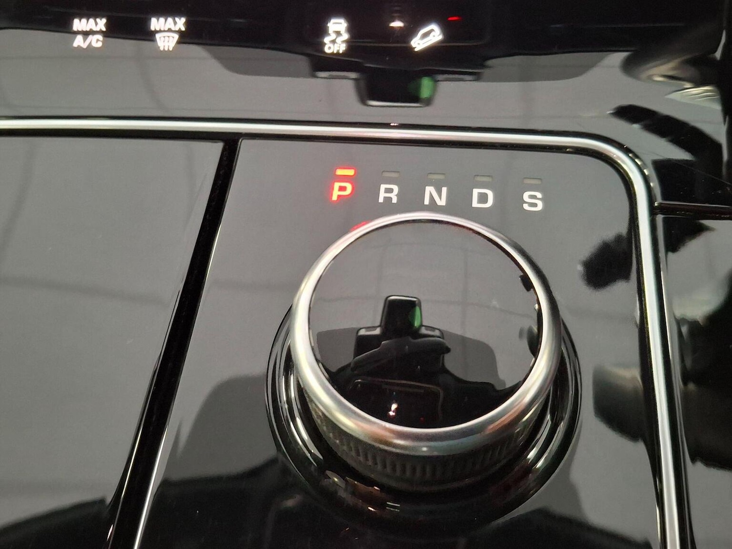 Used Land Rover Range Rover Velar 2020 for sale - 77080819: Photo 76