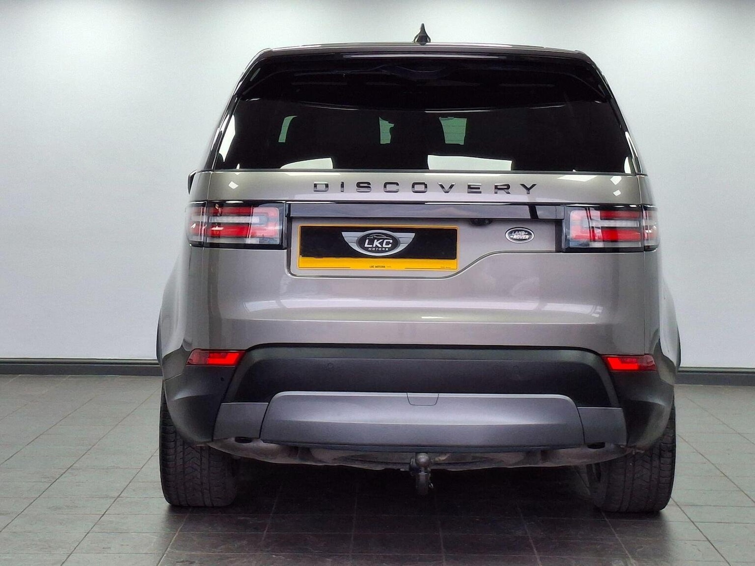 Used Land Rover Discovery 2019 for sale - 76369294: Photo 15