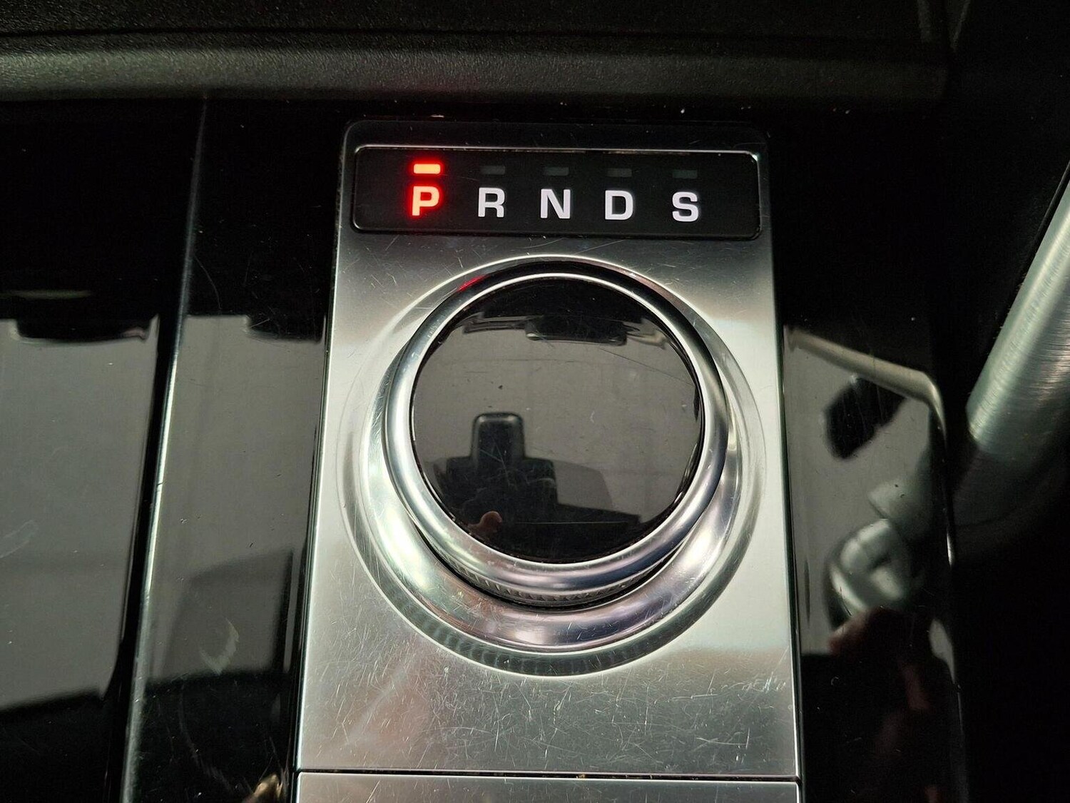 Used Land Rover Discovery 2019 for sale - 76369294: Photo 31