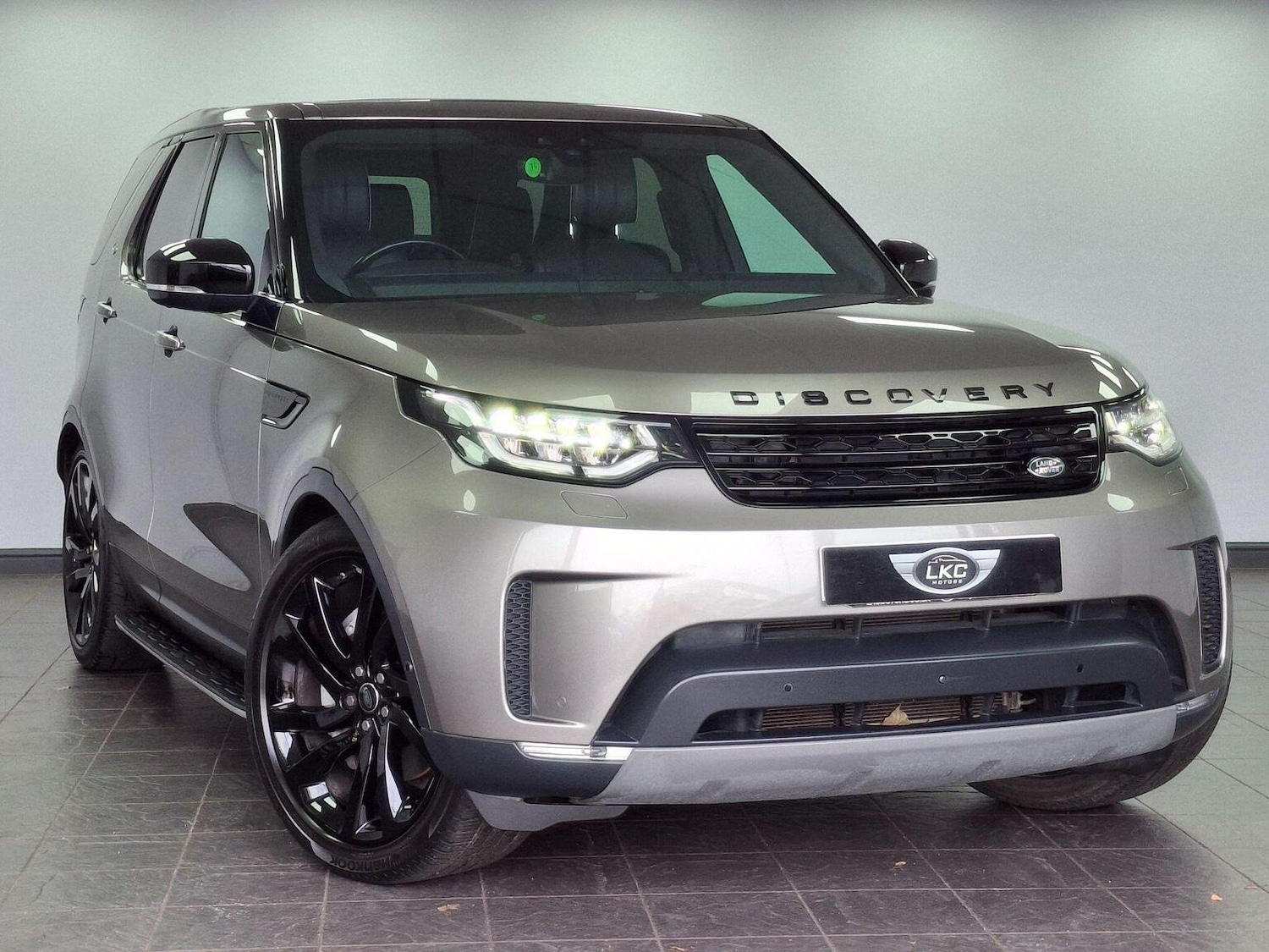 Used Land Rover Discovery 2019 for sale - 76369294: Photo 46