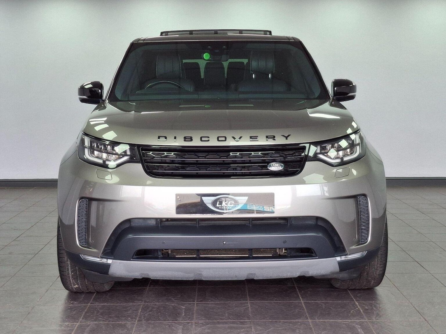 Used Land Rover Discovery 2019 for sale - 76369294: Photo 52