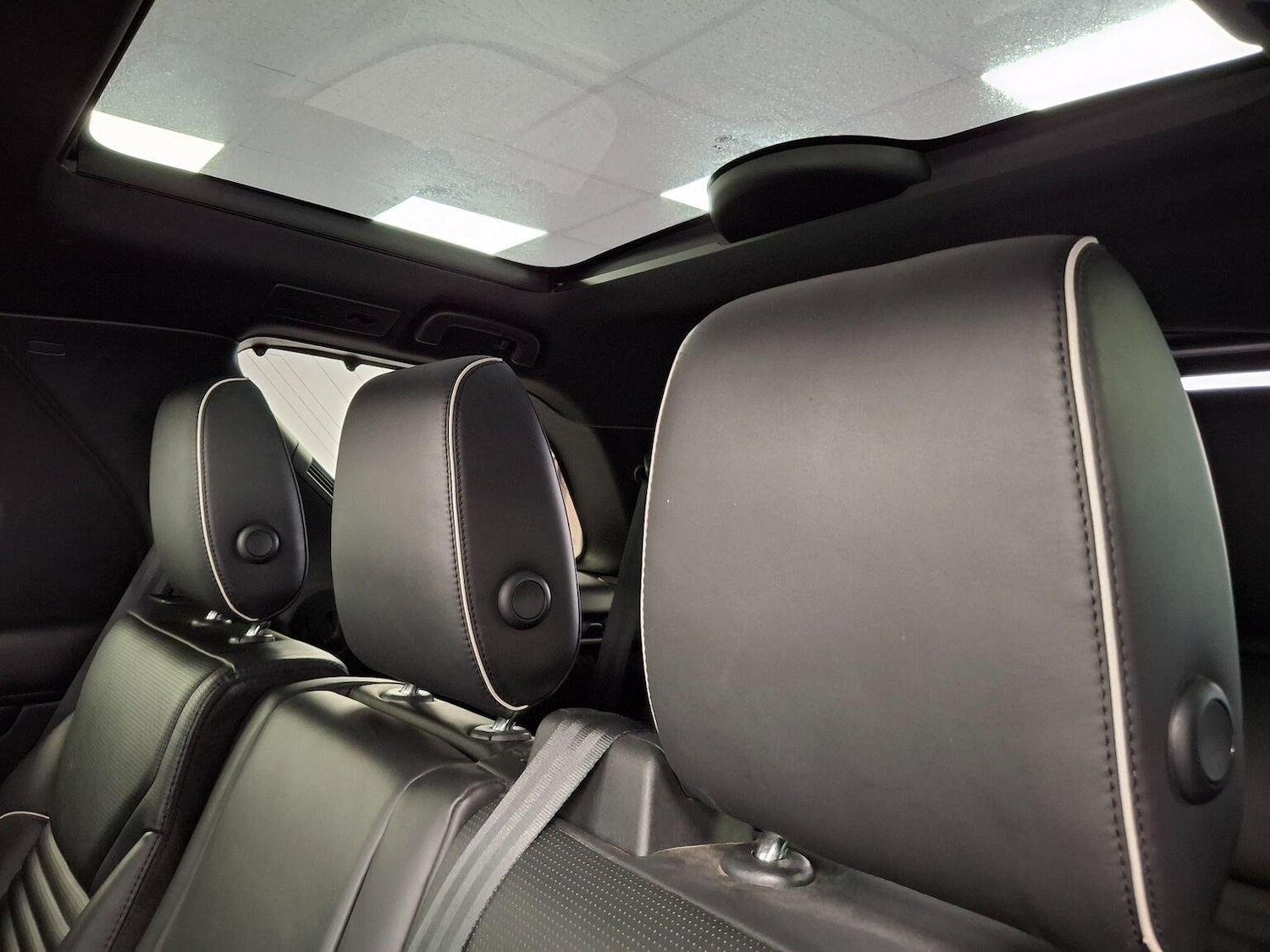 Used Land Rover Discovery 2019 for sale - 76369294: Photo 59