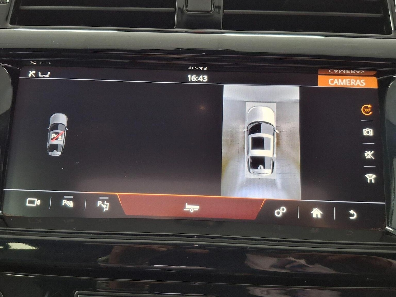 Used Land Rover Discovery 2019 for sale - 76369294: Photo 66