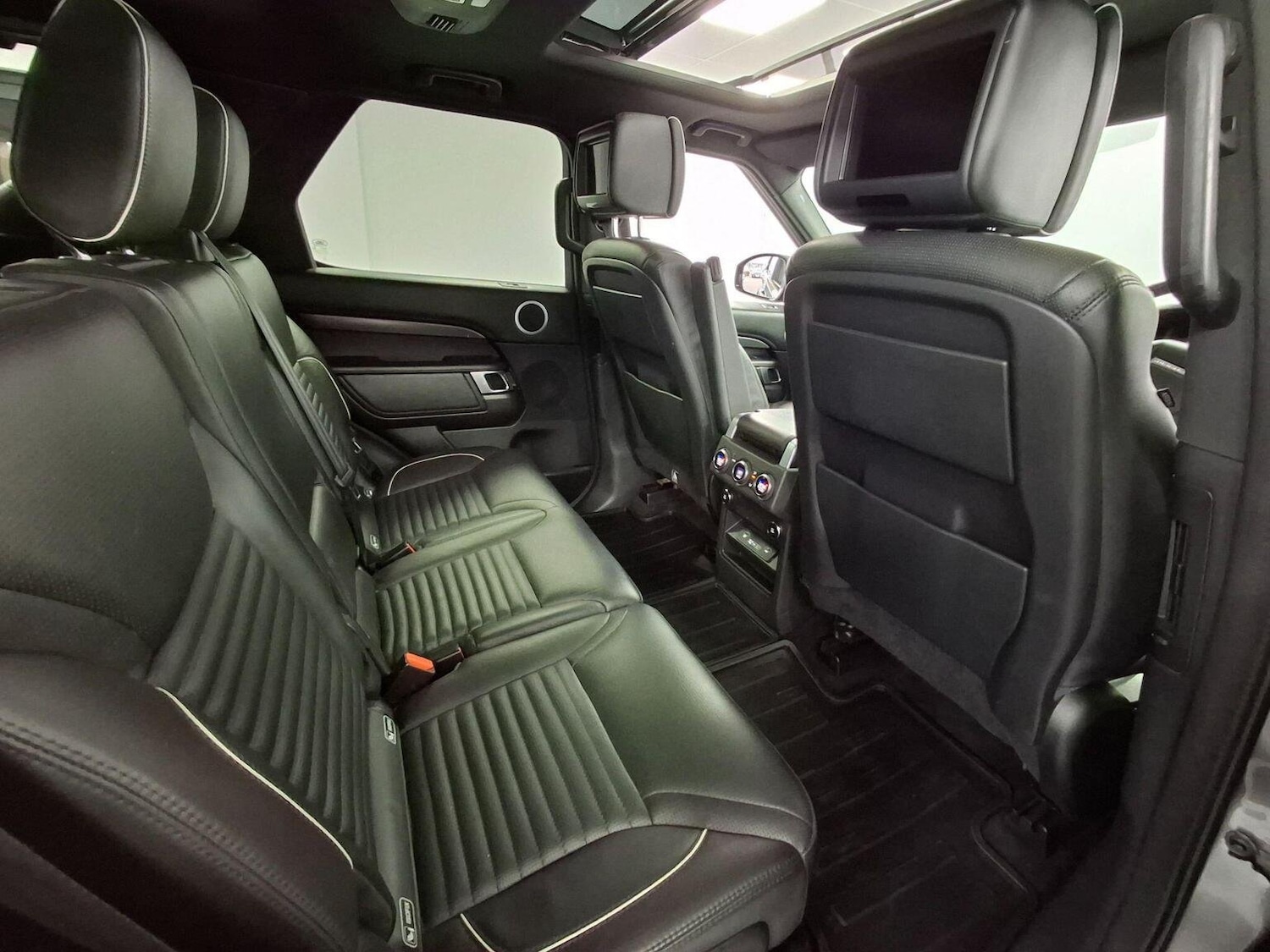 Used Land Rover Discovery 2019 for sale - 76369294: Photo 7