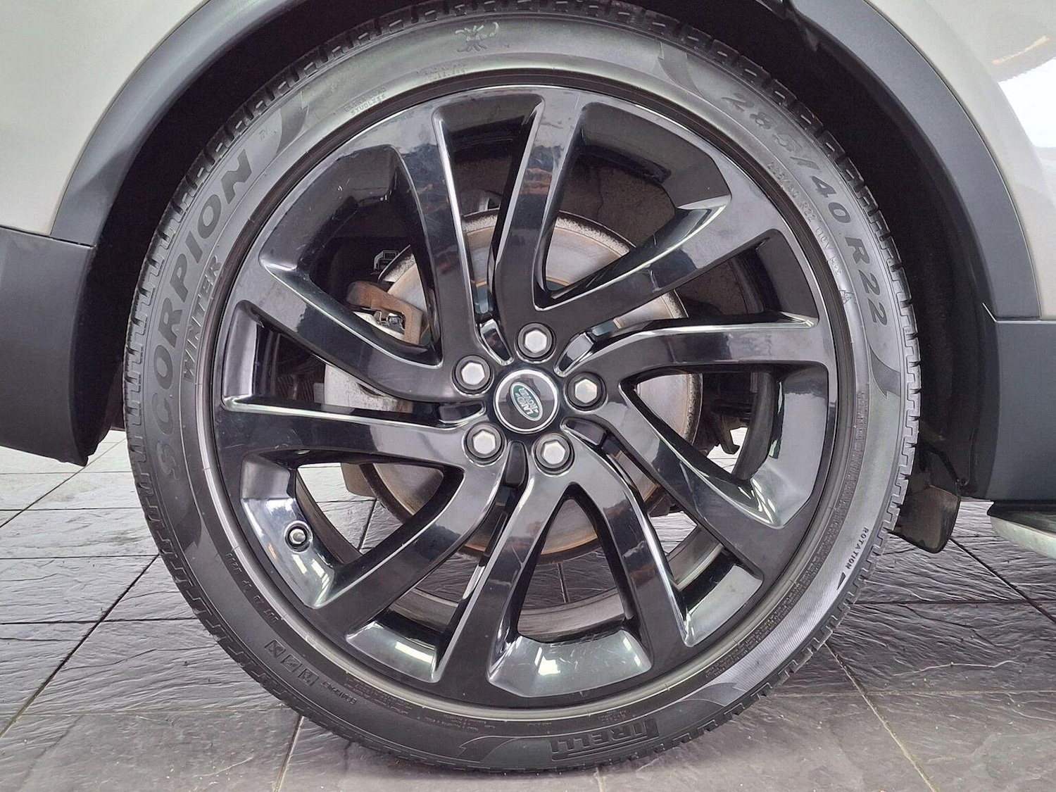 Used Land Rover Discovery 2019 for sale - 76369294: Photo 70