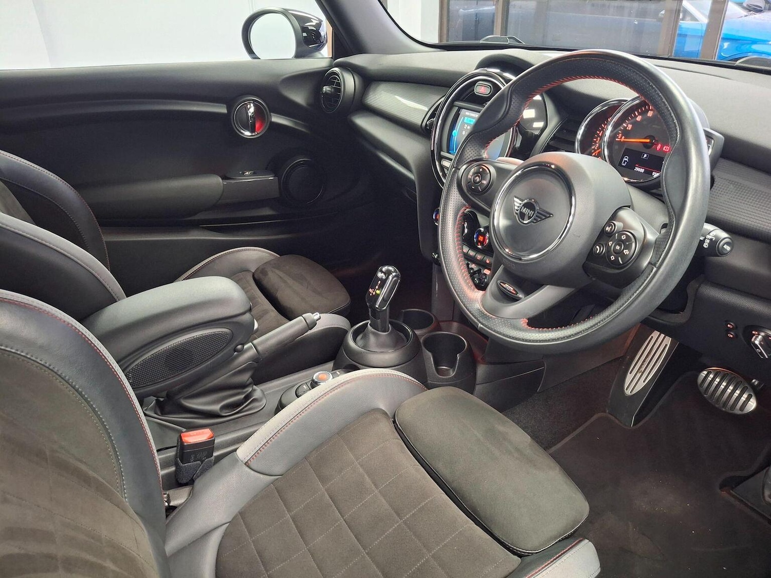 Used MINI Hatch 2020 for sale - 77536062: Photo 16