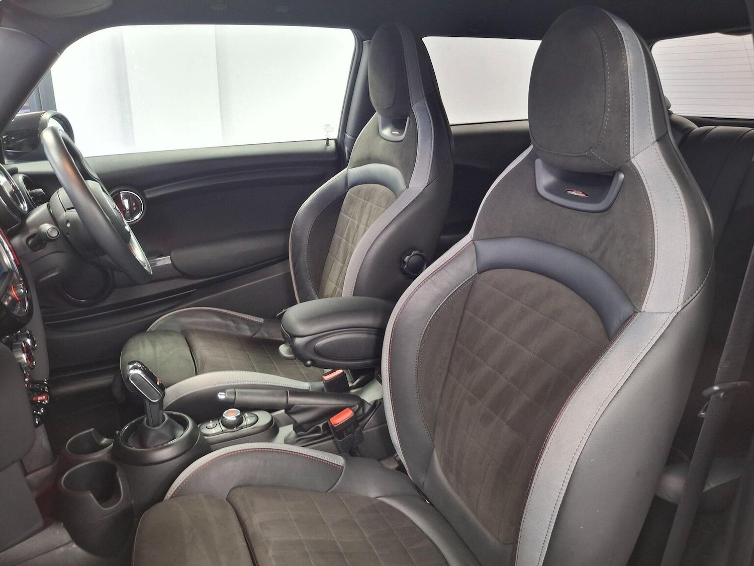 Used MINI Hatch 2020 for sale - 77536062: Photo 27