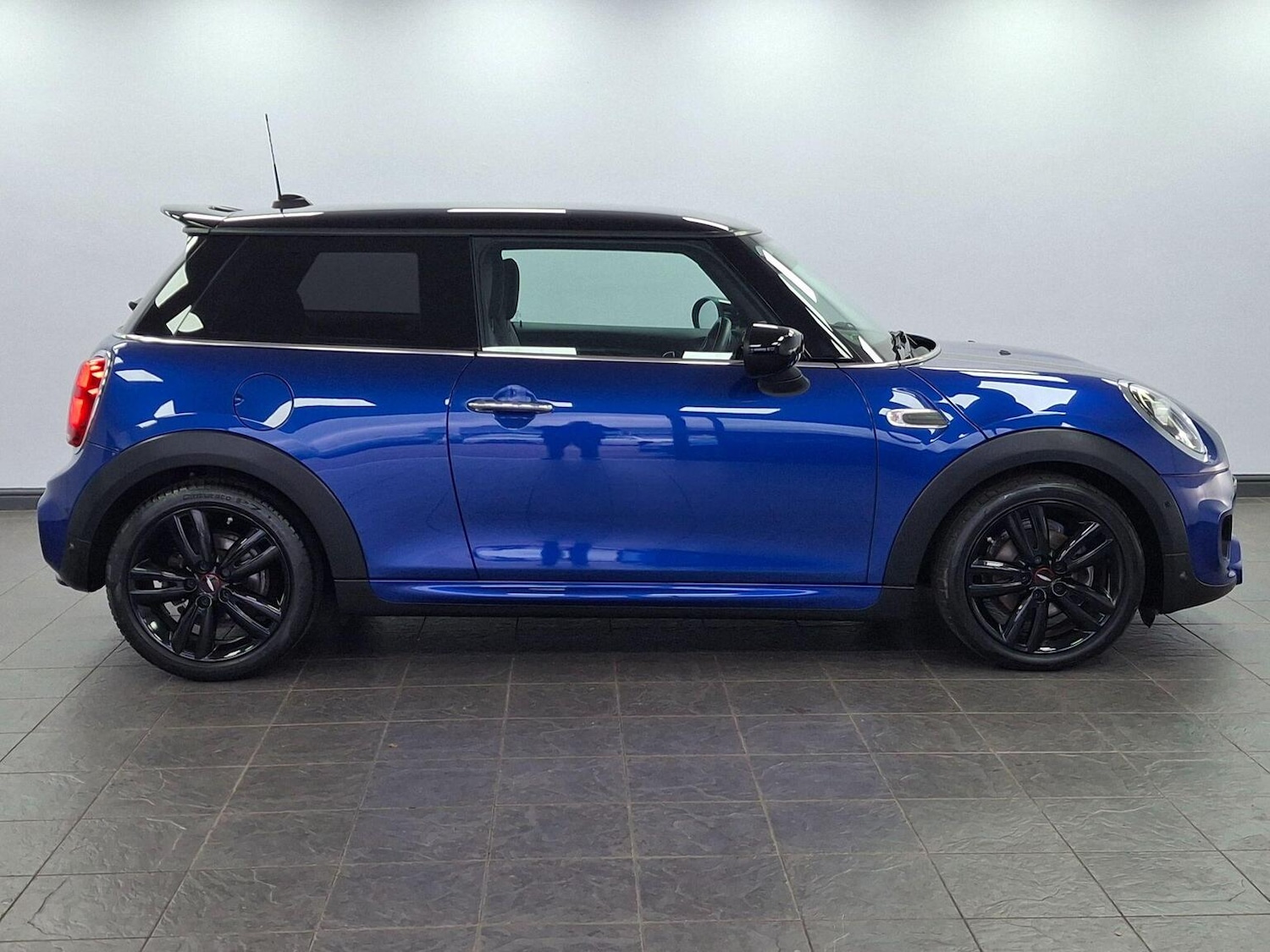 Used MINI Hatch 2020 for sale - 77536062: Photo 4