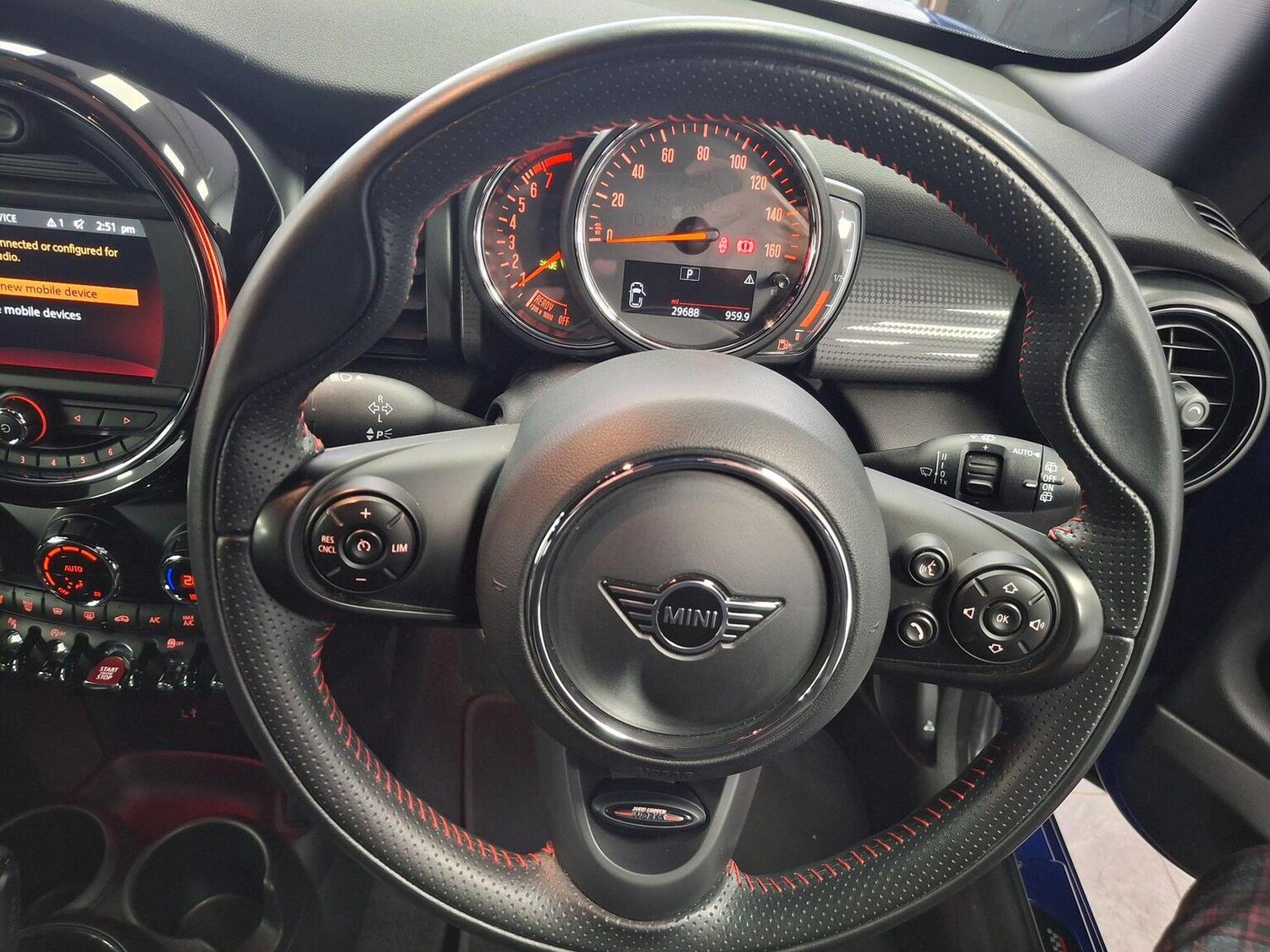 Used MINI Hatch 2020 for sale - 77536062: Photo 6