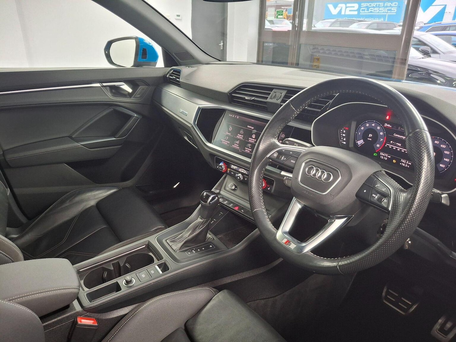 Used Audi Q3 2020 for sale - 76510800: Photo 32