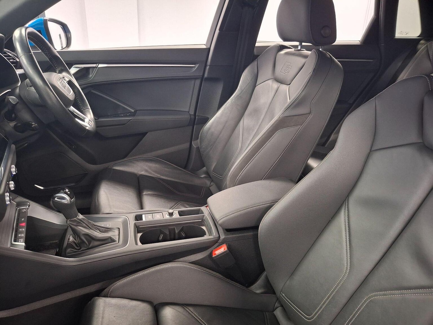 Used Audi Q3 2020 for sale - 76510800: Photo 37