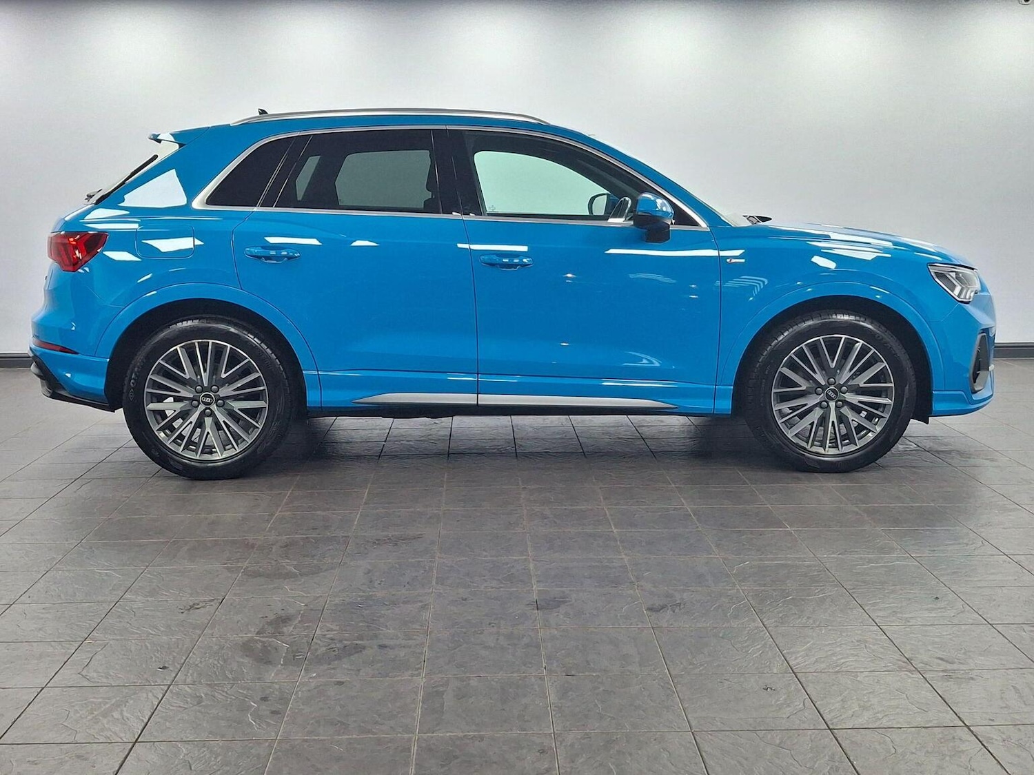 Used Audi Q3 2020 for sale - 76510800: Photo 44