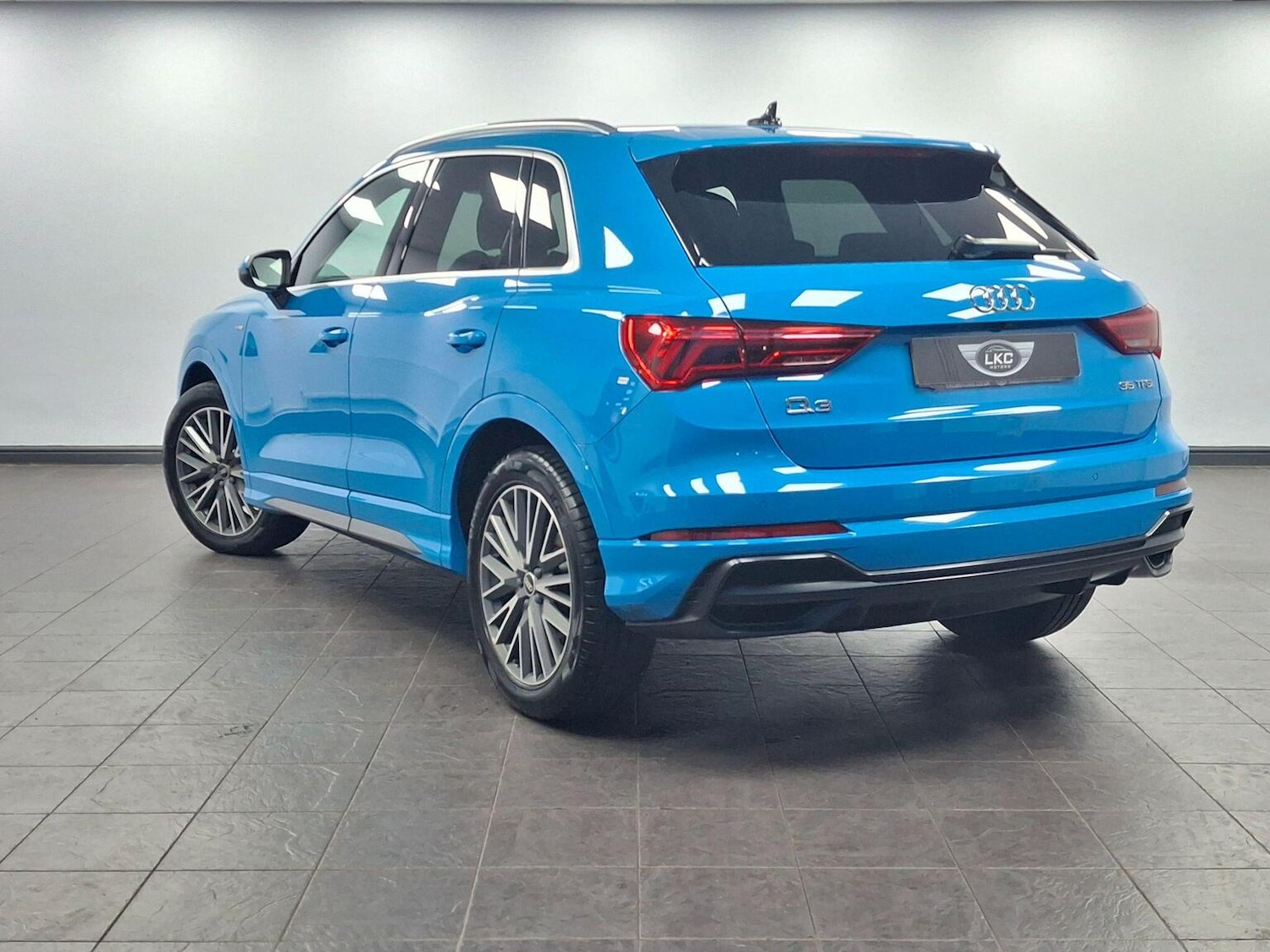 Used Audi Q3 2020 for sale - 76510800: Photo 46