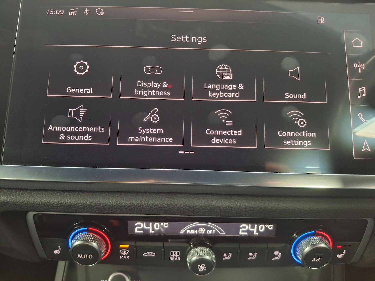 Used Audi Q3 2020 for sale - 76510800: Photo 48