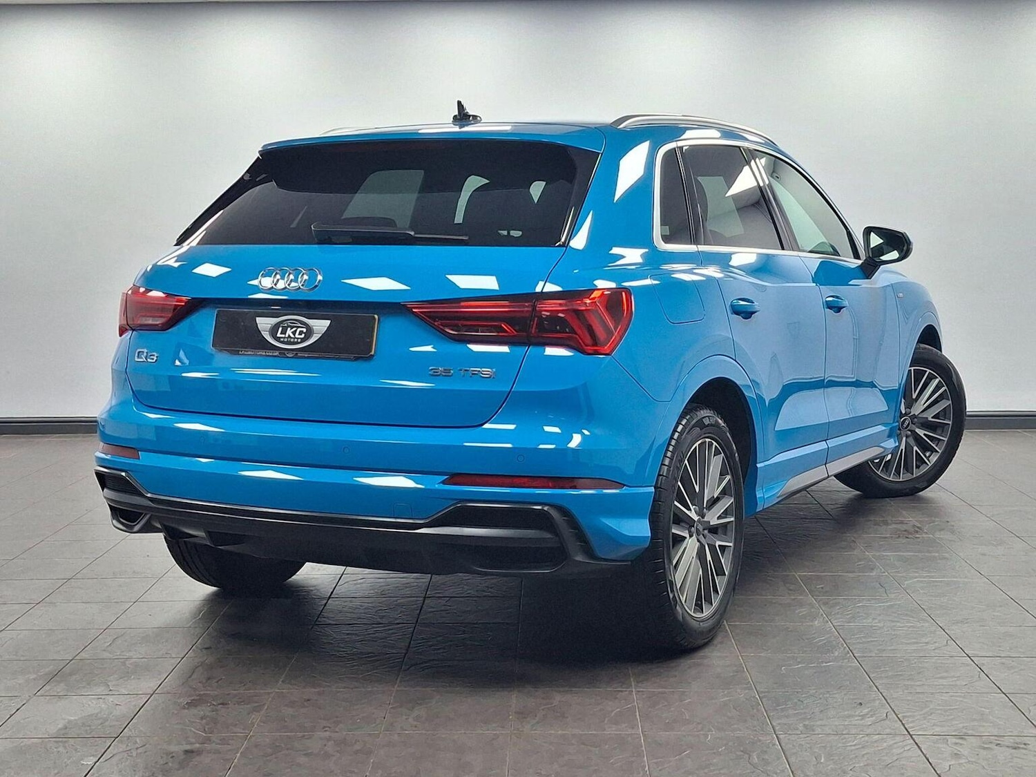 Used Audi Q3 2020 for sale - 76510800: Photo 70