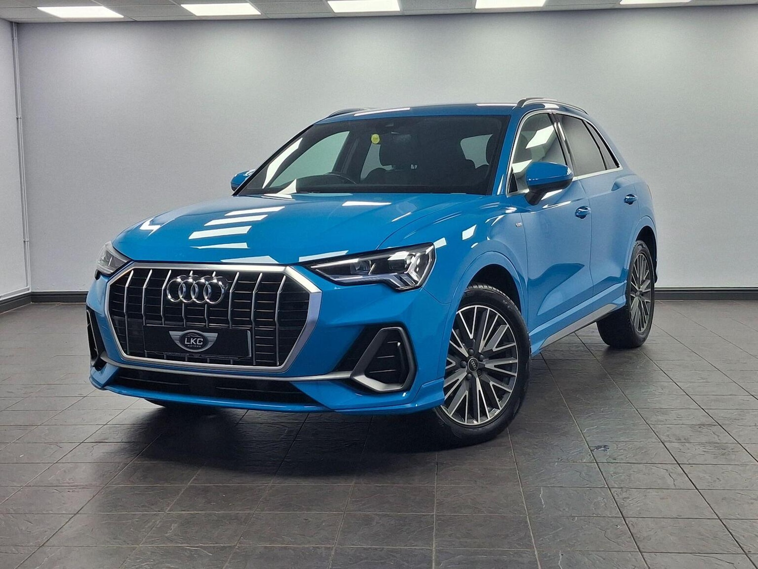 Used Audi Q3 2020 for sale - 76510800: Photo 71