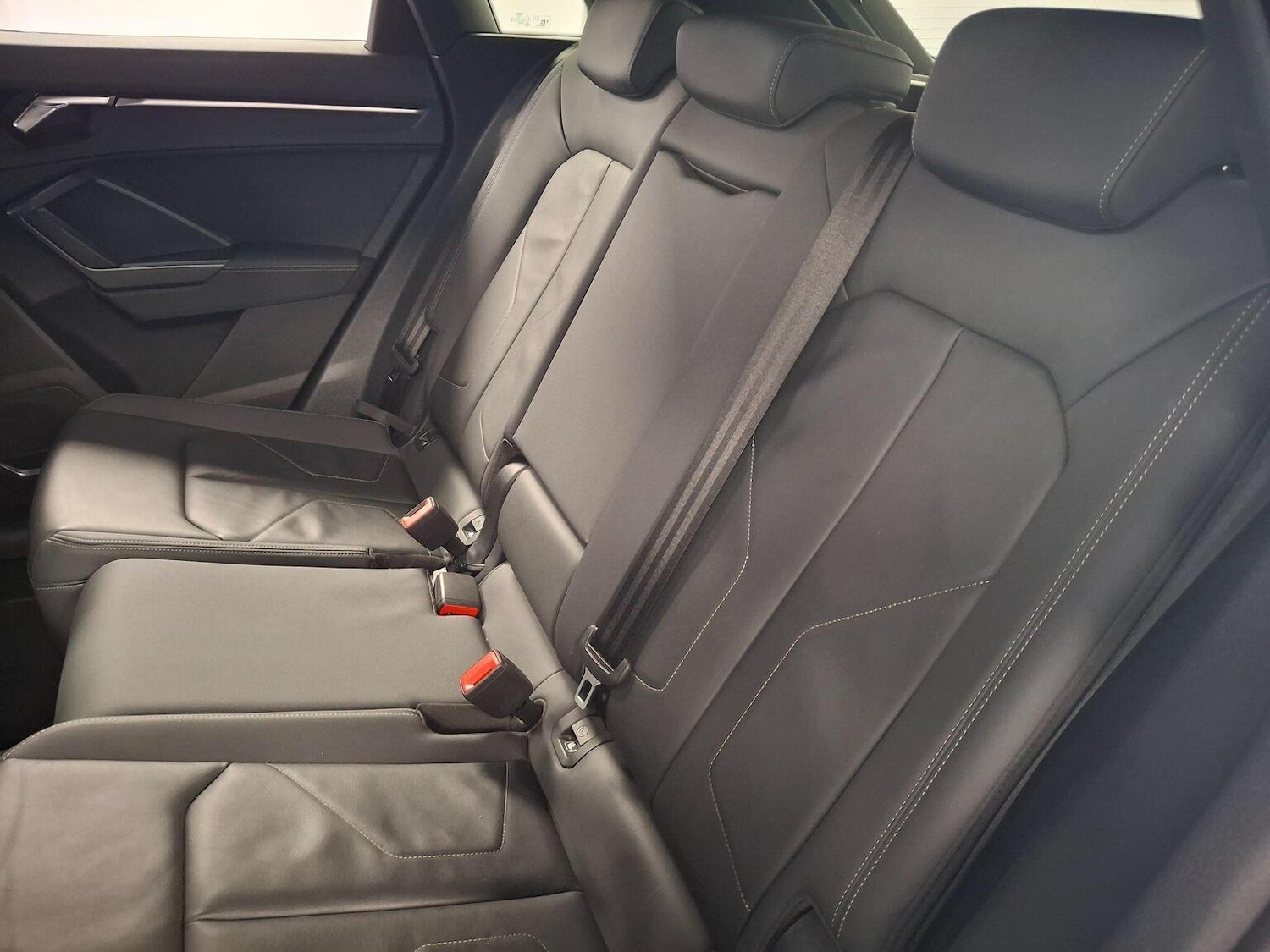 Used Audi Q3 2020 for sale - 76510800: Photo 75