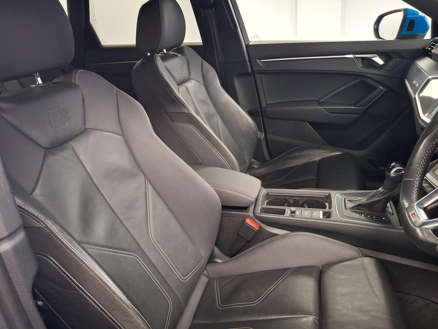 Used Audi Q3 2020 for sale - 76510800: Photo 81