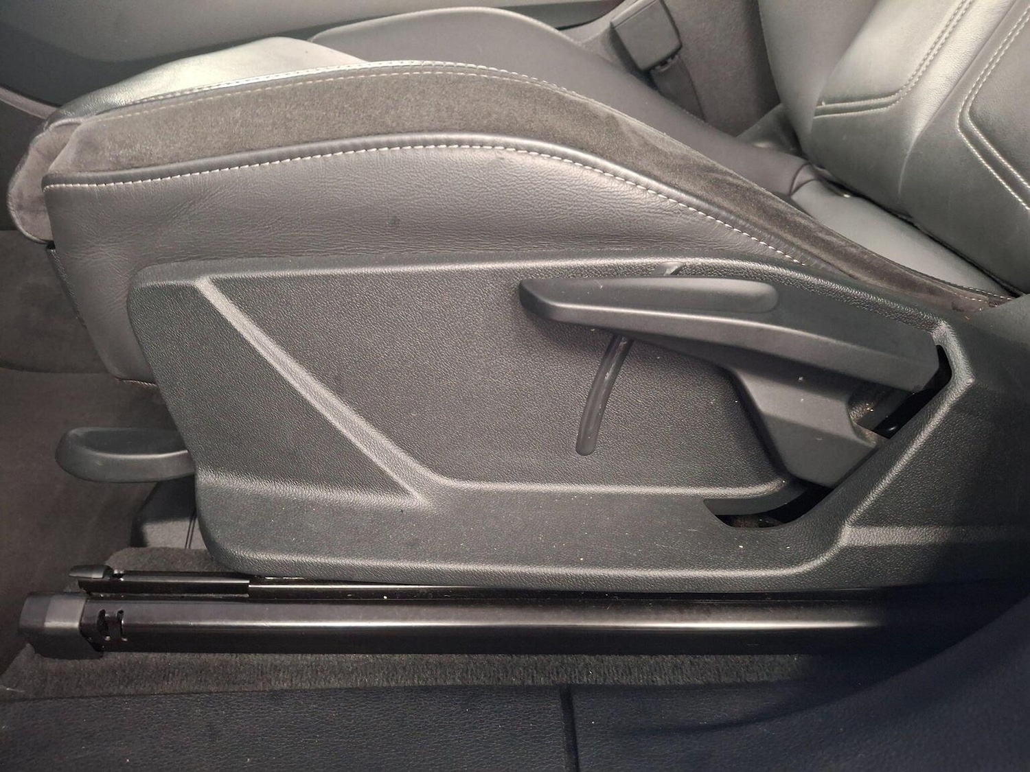 Used Audi Q3 2020 for sale - 76510800: Photo 82