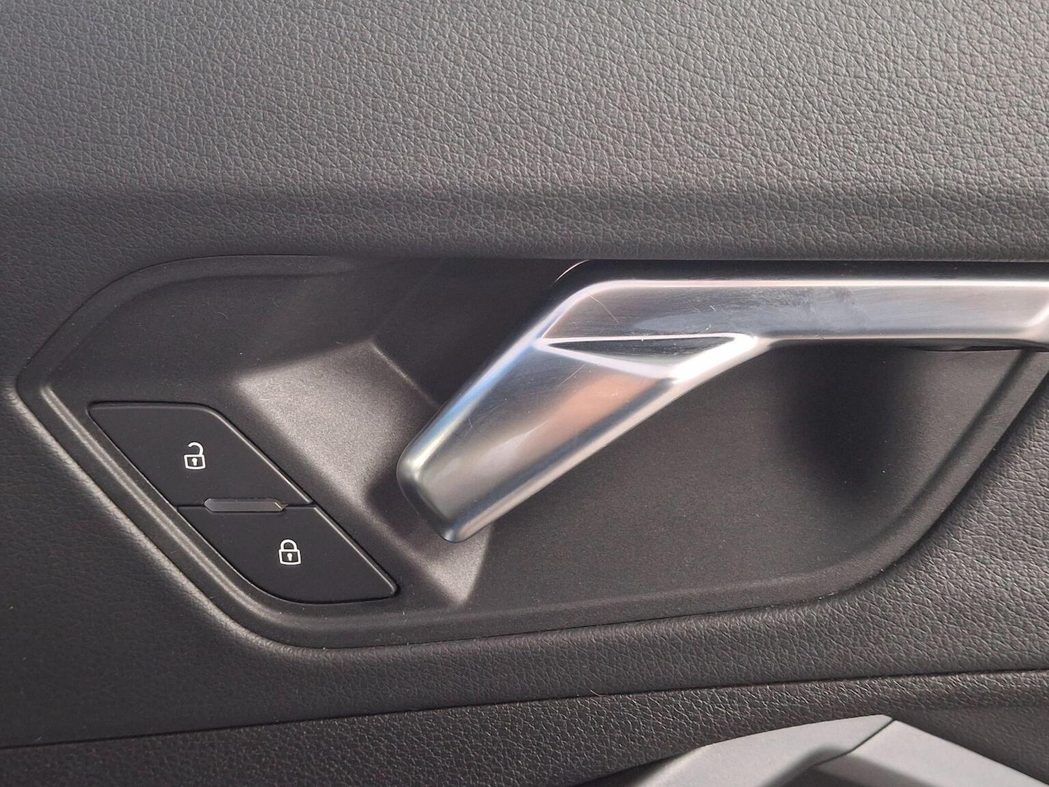 Used Audi Q3 2020 for sale - 76510800: Photo 91