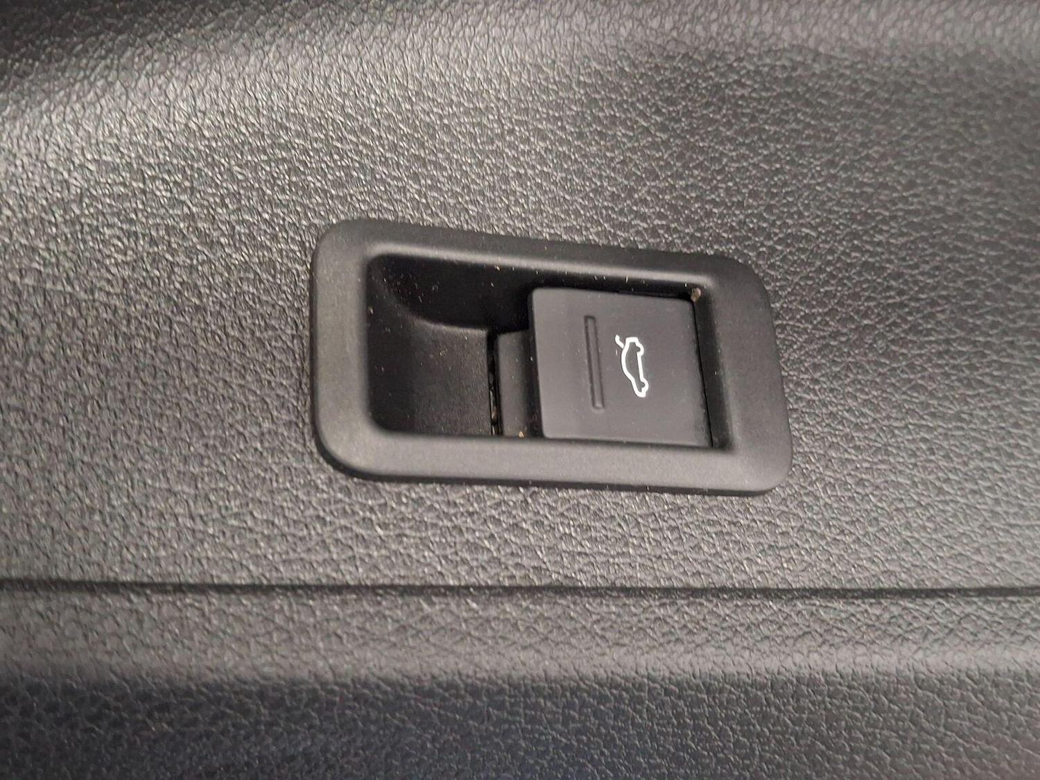 Used Audi Q3 2020 for sale - 76510800: Photo 92